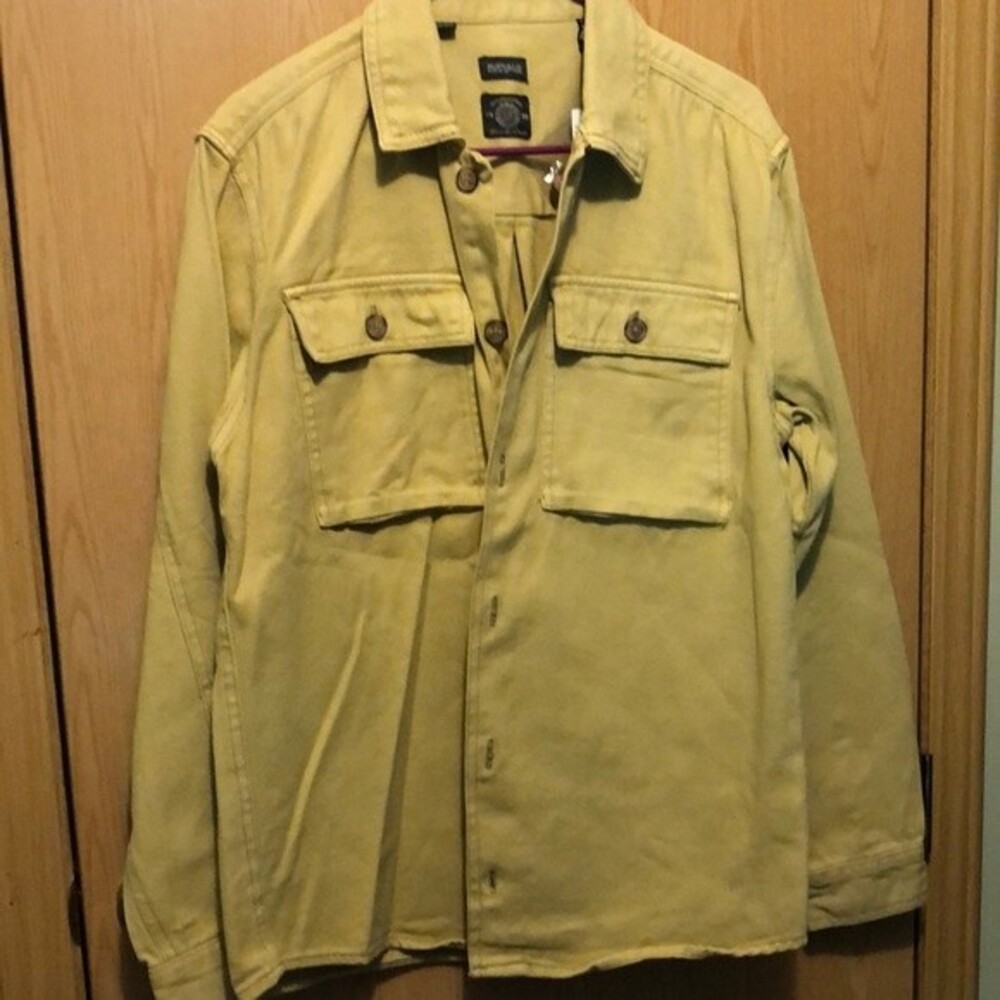 Buffalo David Bitton size medium denim button up yellow